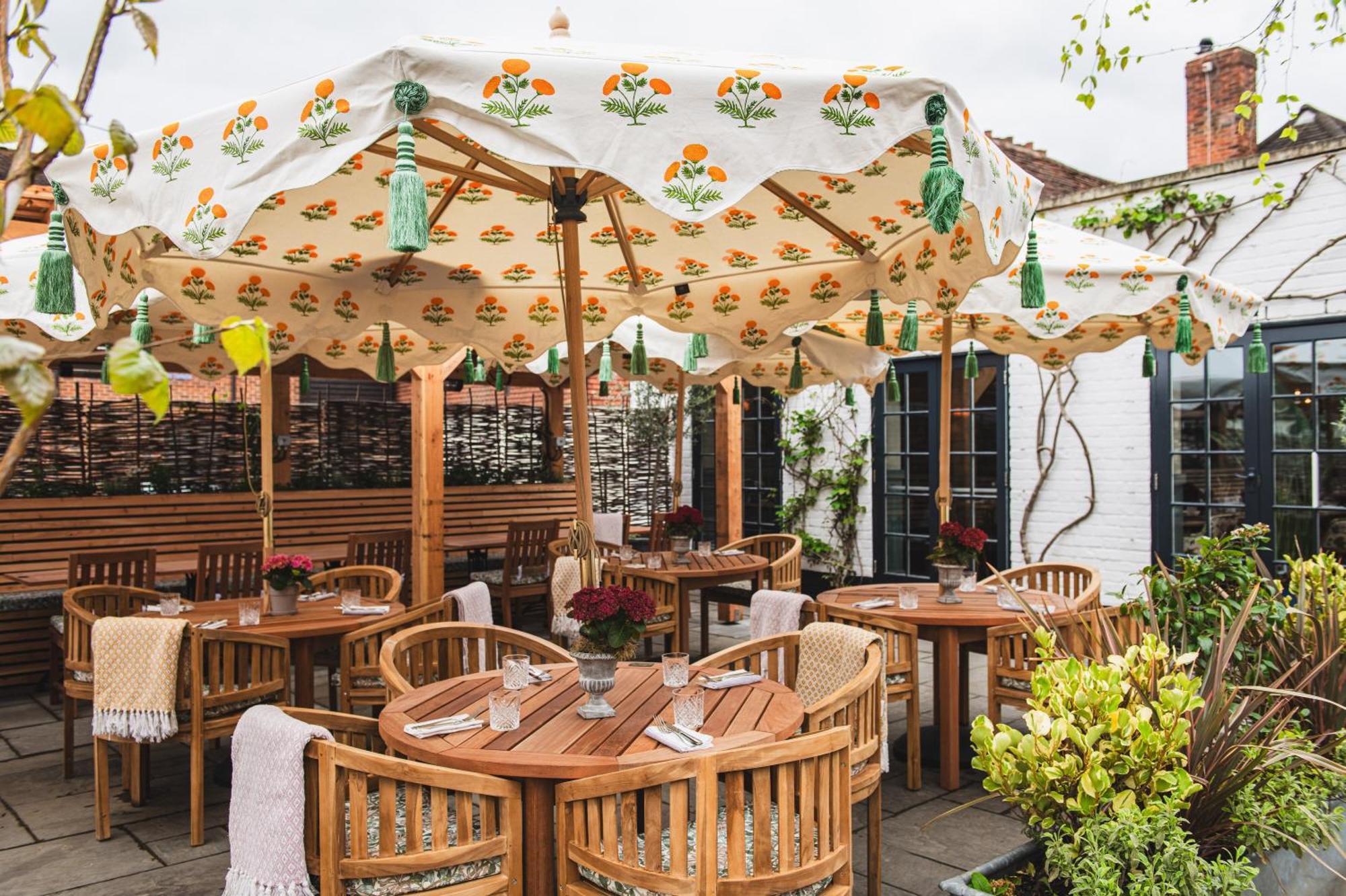 Bel&The Dragon-Odiham Hotel Exterior foto