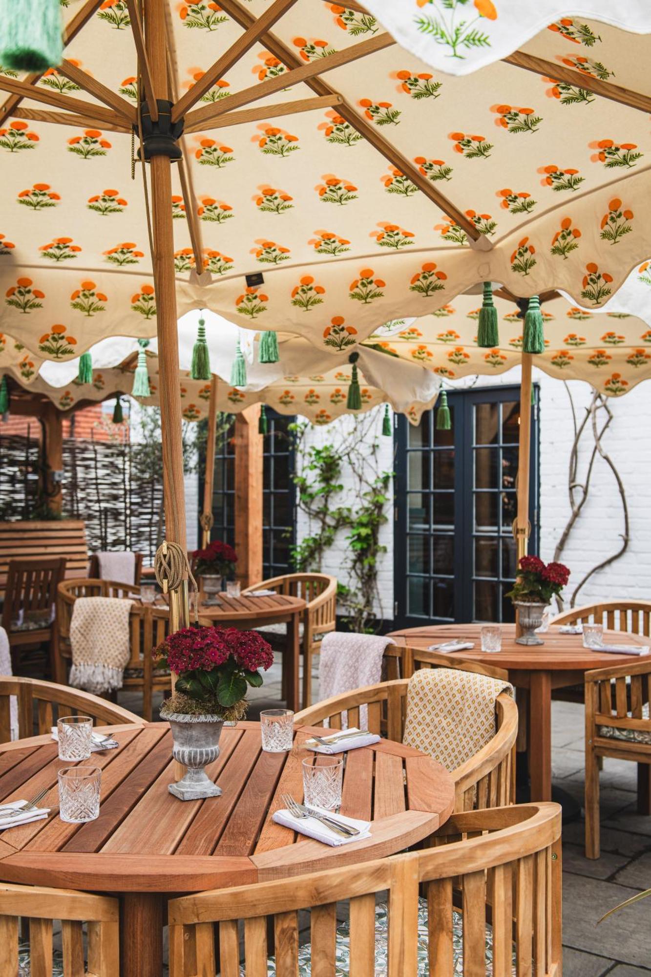 Bel&The Dragon-Odiham Hotel Exterior foto