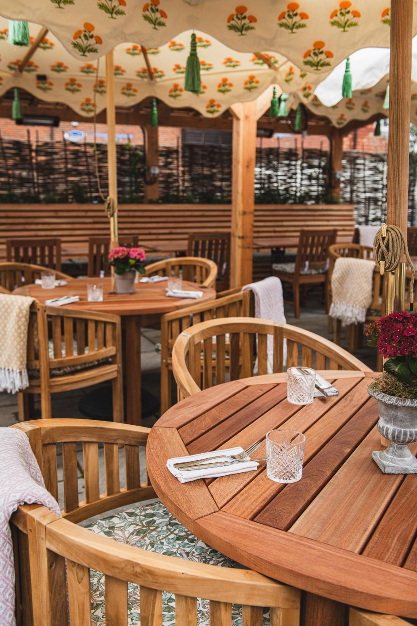 Bel&The Dragon-Odiham Hotel Exterior foto